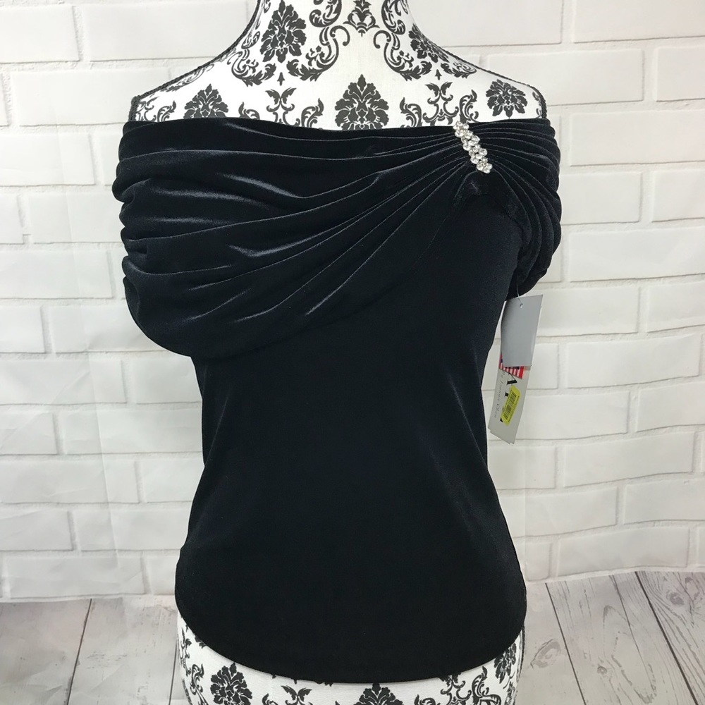 Xscape LTD by Joanna Chen Velvet Top
